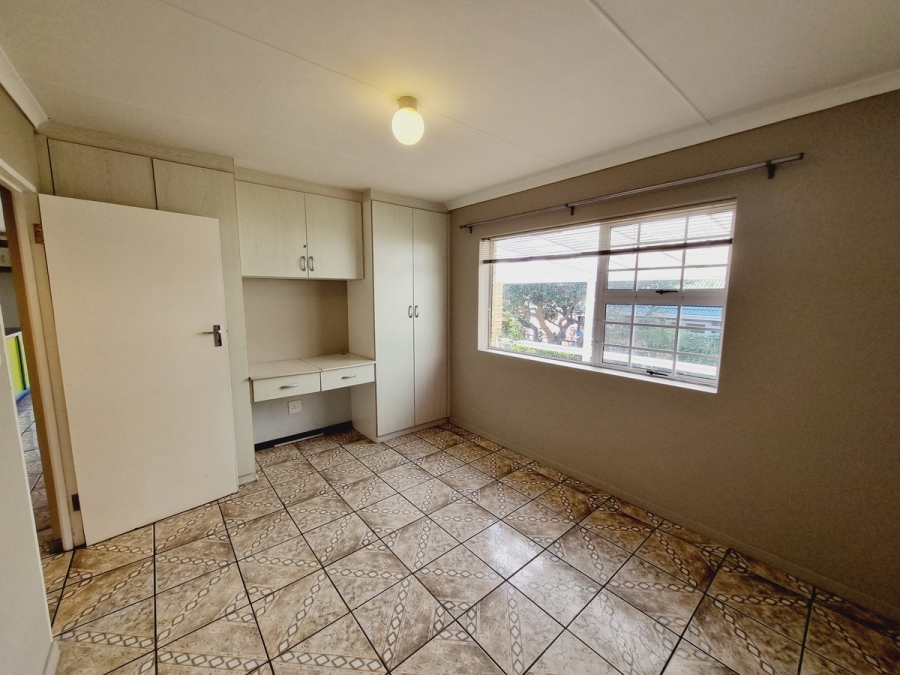 3 Bedroom Property for Sale in Stilbaai Wes Western Cape